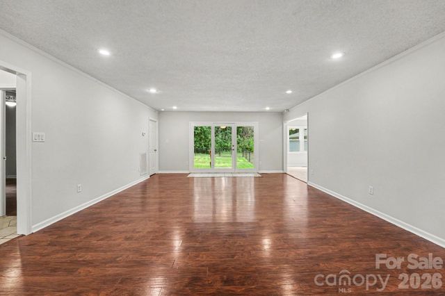 2684 Tiffany Street, Conover, NC 28613