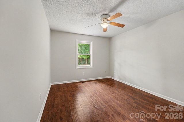 2684 Tiffany Street, Conover, NC 28613