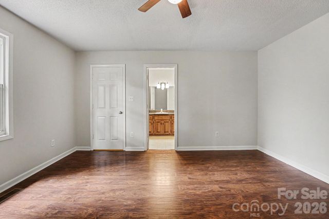 2684 Tiffany Street, Conover, NC 28613