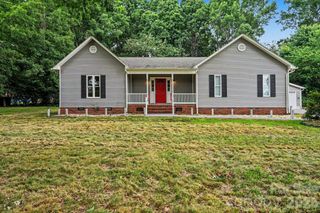 2684 Tiffany Street, Conover, NC 28613