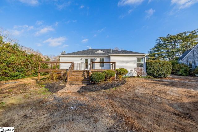 417 W Farley Avenue, Laurens, SC 29630