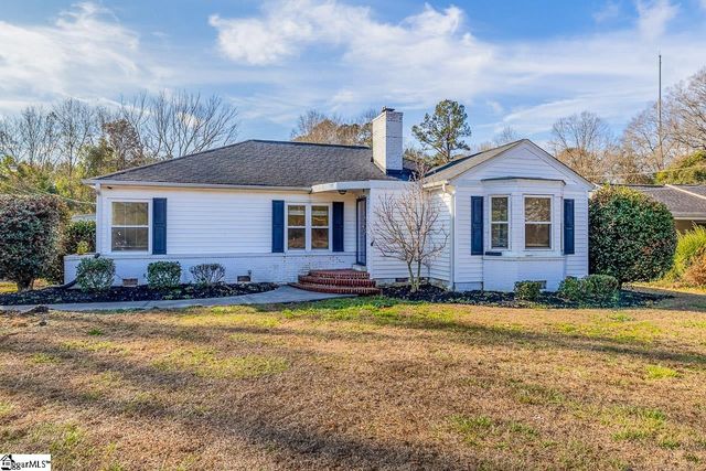 417 W Farley Avenue, Laurens, SC 29630