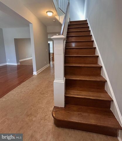 530 ROSE HILL TER, Baltimore, MD 21218