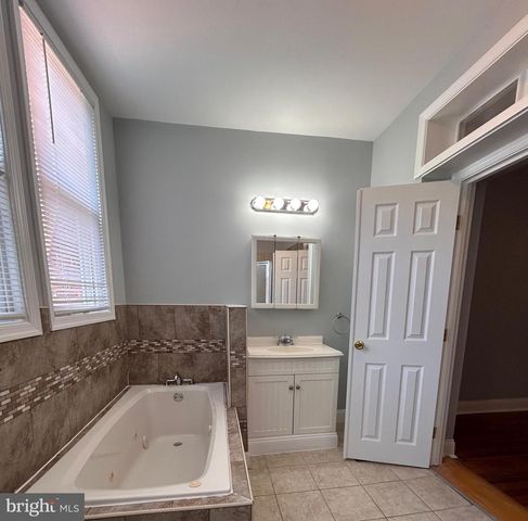 530 ROSE HILL TER, Baltimore, MD 21218