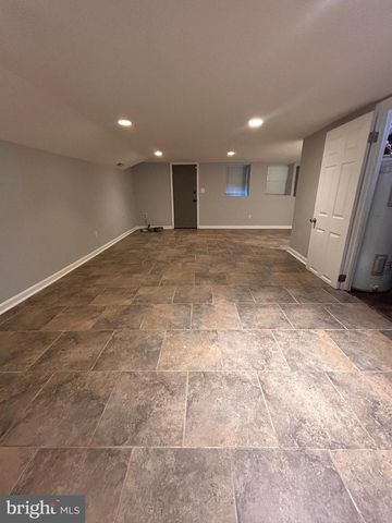 530 ROSE HILL TER, Baltimore, MD 21218