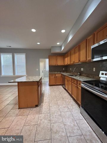 530 ROSE HILL TER, Baltimore, MD 21218