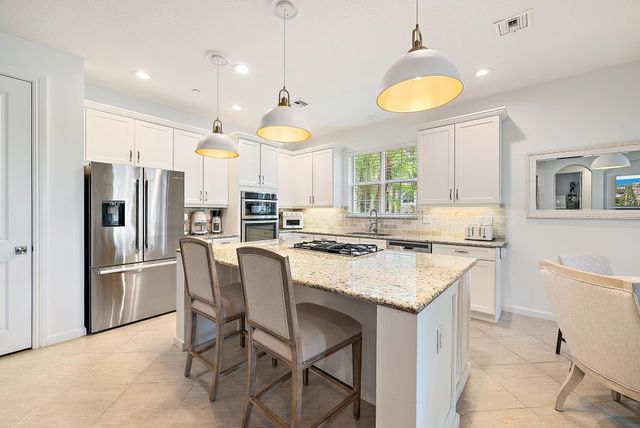 115 Tresana Boulevard 35, Jupiter, FL 33478