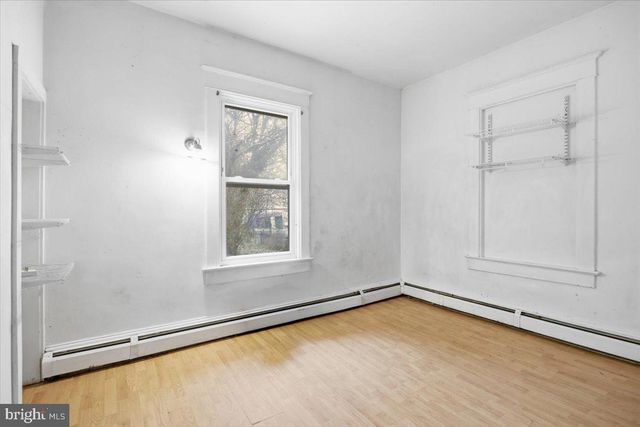 207 W SUNSET AVE W, Greensboro, MD 21639