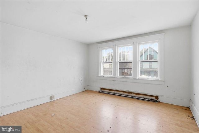 207 W SUNSET AVE W, Greensboro, MD 21639