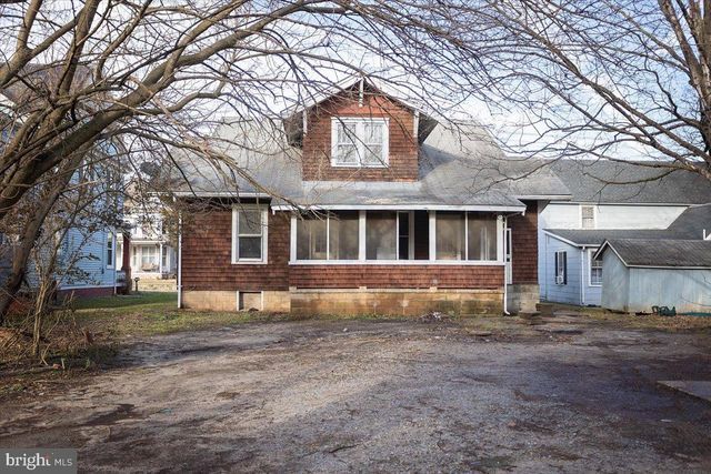 207 W SUNSET AVE W, Greensboro, MD 21639