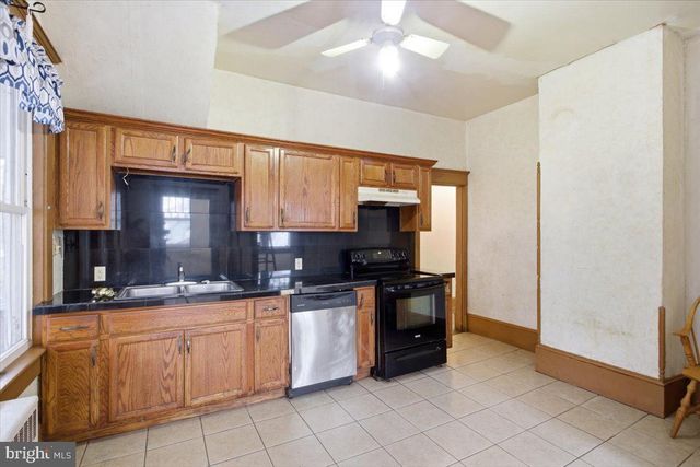 207 W SUNSET AVE W, Greensboro, MD 21639