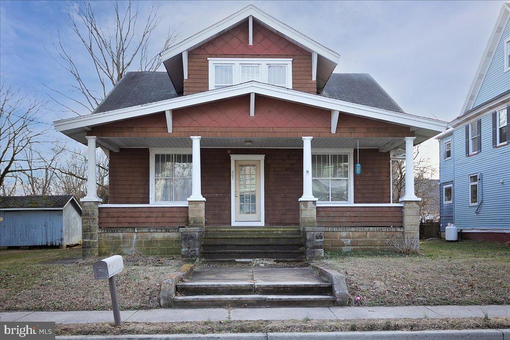 207 W SUNSET AVE W, Greensboro, MD 21639