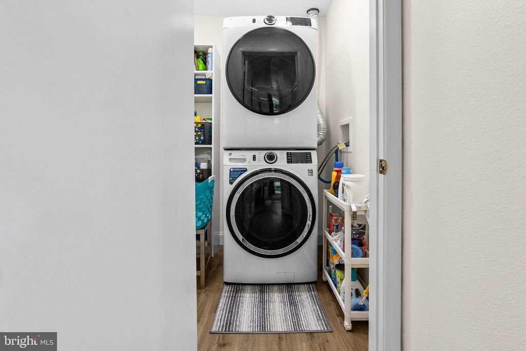 Image 23 of property listing at 480-C FAIRTON DR, Monroe Township, NJ 08831