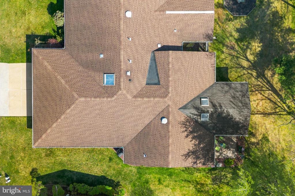 Image 29 of property listing at 480-C FAIRTON DR, Monroe Township, NJ 08831