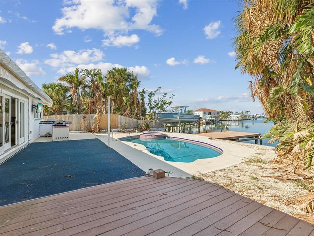 529 80TH AVENUE, St Pete Beach, FL 33706