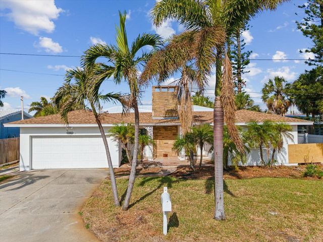 529 80TH AVENUE, St Pete Beach, FL 33706