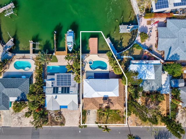 529 80TH AVENUE, St Pete Beach, FL 33706