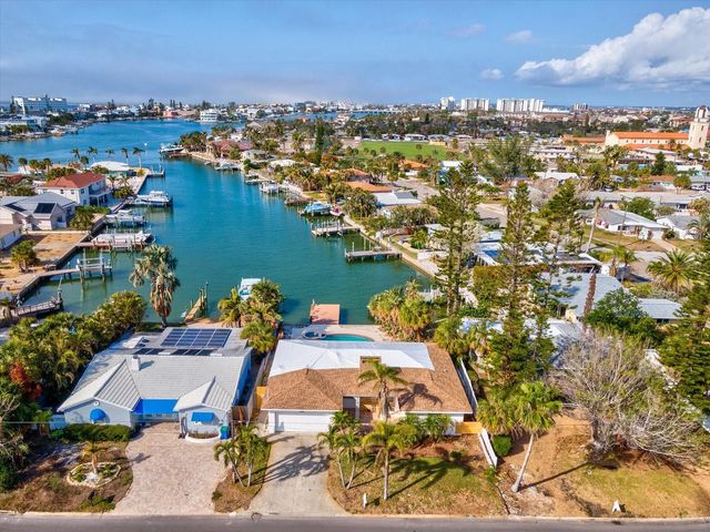 529 80TH AVENUE, St Pete Beach, FL 33706