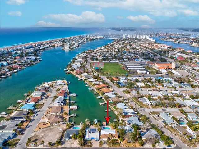 529 80TH AVENUE, St Pete Beach, FL 33706