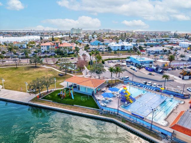 529 80TH AVENUE, St Pete Beach, FL 33706