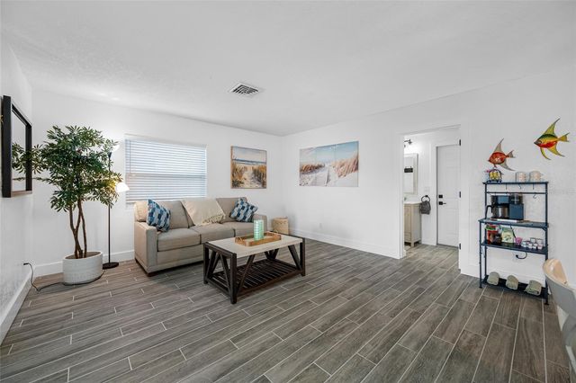 404 18TH AVENUE, Indian Rocks Beach, FL 33785