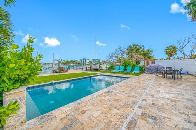 404 18TH AVENUE, Indian Rocks Beach, FL 33785