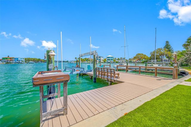 404 18TH AVENUE, Indian Rocks Beach, FL 33785