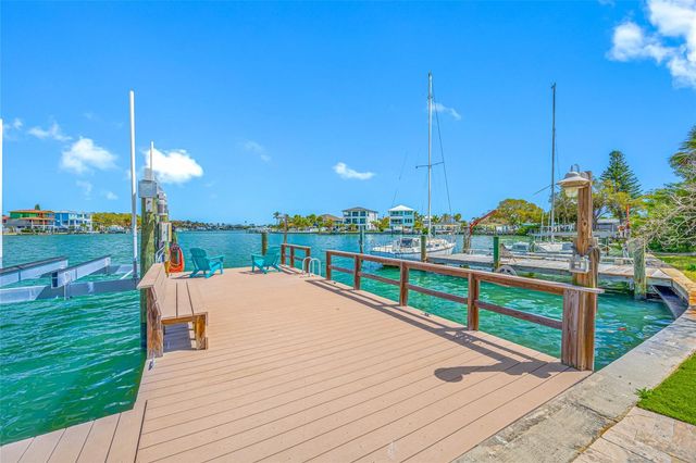 404 18TH AVENUE, Indian Rocks Beach, FL 33785