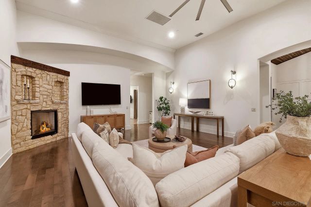 18375 Bernardo Trails Ct, San Diego, CA 92128
