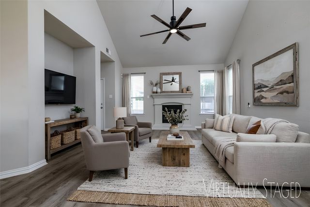5133 Emmeryville Lane, Fort Worth, TX 76244