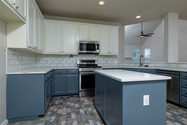 5133 Emmeryville Lane, Fort Worth, TX 76244