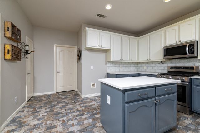5133 Emmeryville Lane, Fort Worth, TX 76244