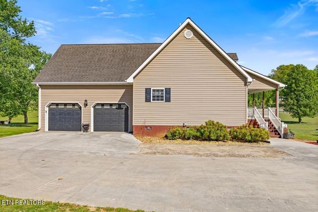 124 County Road 619, Etowah, TN 37331