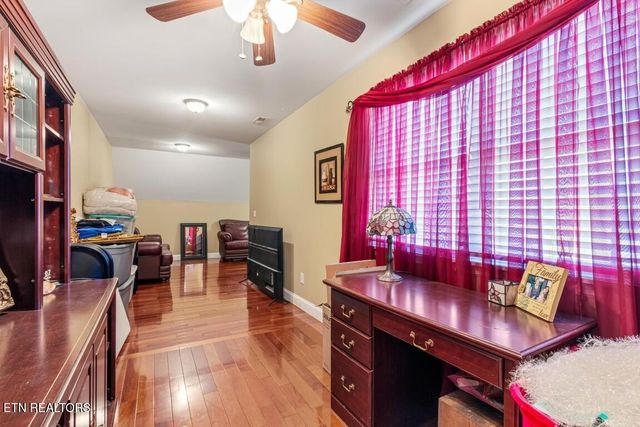 124 County Road 619, Etowah, TN 37331