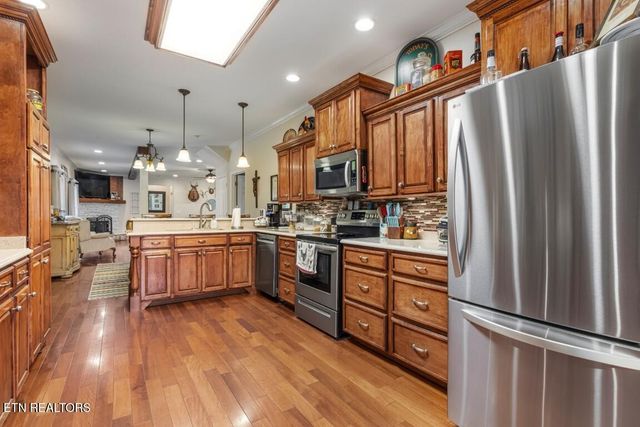124 County Road 619, Etowah, TN 37331