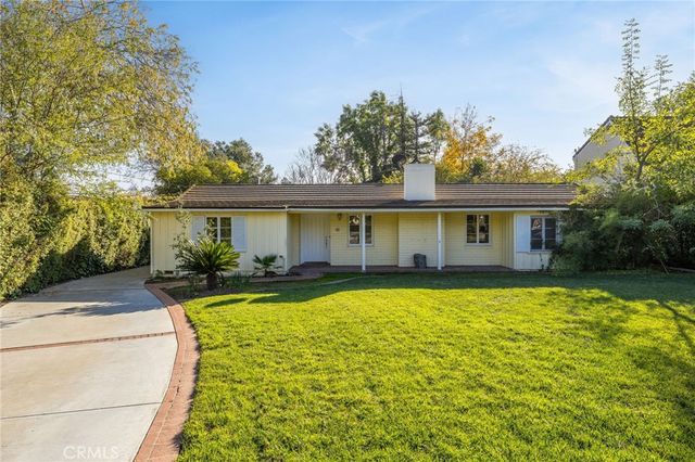 2976 Lombardy Rd, Pasadena, CA 91107