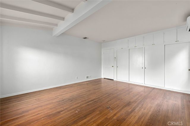 2976 Lombardy Rd, Pasadena, CA 91107