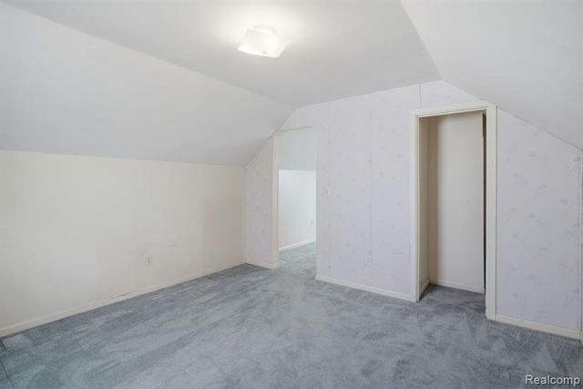 20728 Carlysle Street, Dearborn, MI 48124