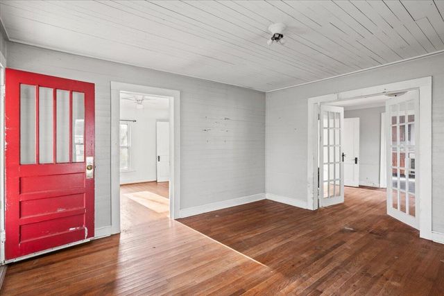 450 Cotter Street, Ringgold, GA 30736