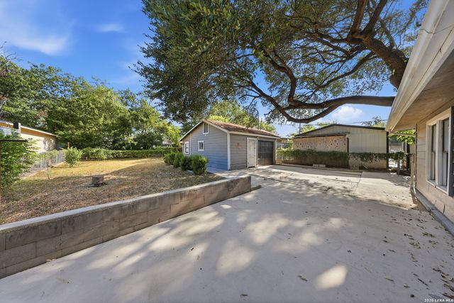 1239 KAYTON AVE, San Antonio, TX 78210