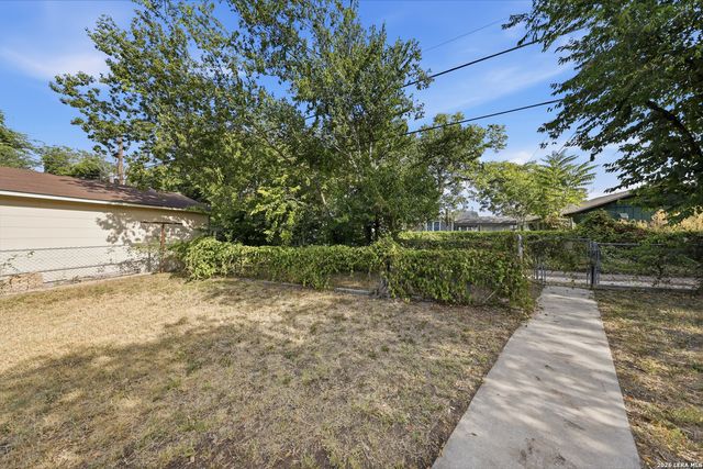 1239 KAYTON AVE, San Antonio, TX 78210