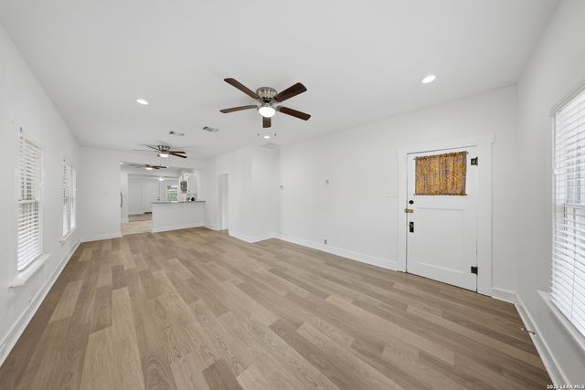 1239 KAYTON AVE, San Antonio, TX 78210