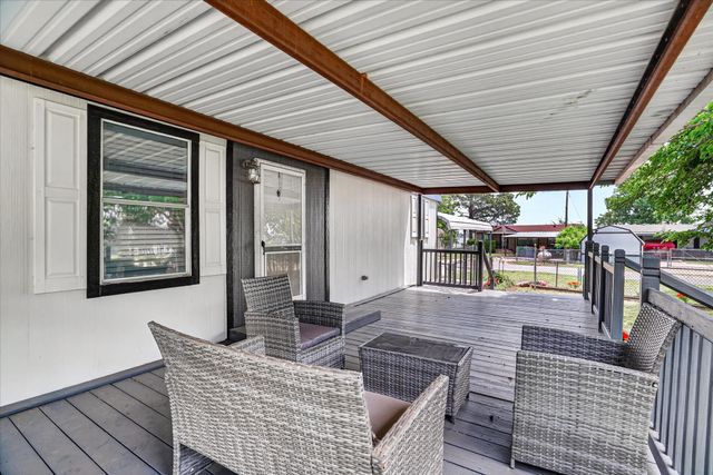 4434 Wildwood Circle, Granbury, TX 76049