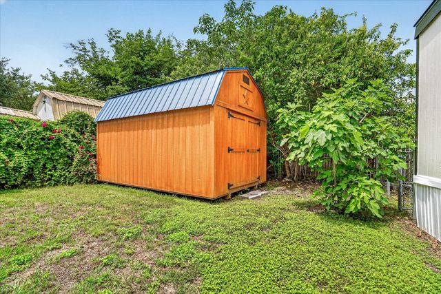 4434 Wildwood Circle, Granbury, TX 76049