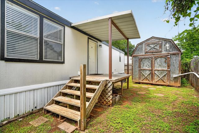 4434 Wildwood Circle, Granbury, TX 76049