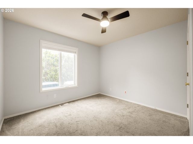 14762 Nw FAWNLILY Dr, Portland, OR 97229