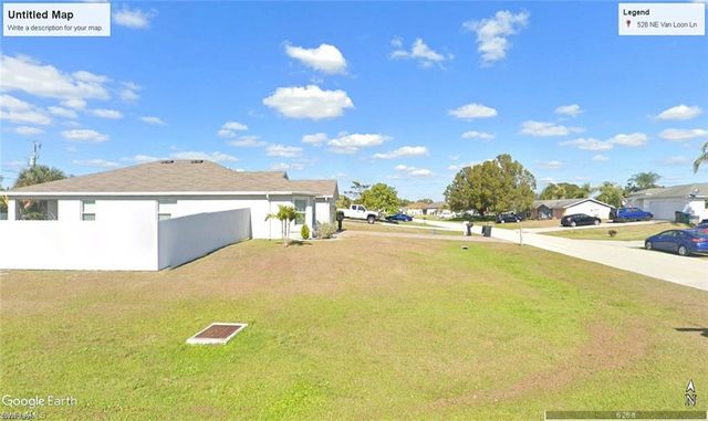 526 NE Van Loon LN, Cape Coral, FL 33909