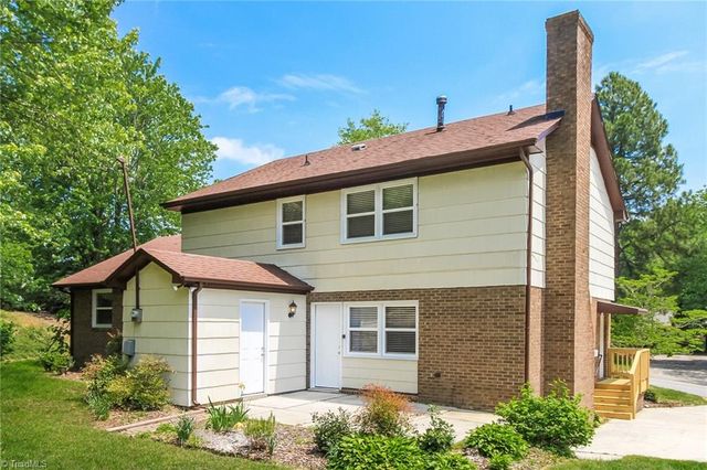 999 Nottingham Road, High Point, NC 27262