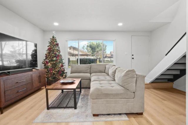 9543 Cottonwood Avenue A, Santee, CA 92071