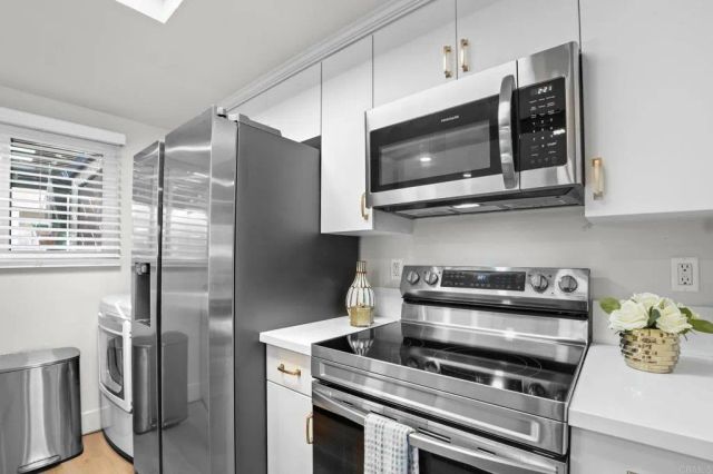 9543 Cottonwood Avenue A, Santee, CA 92071